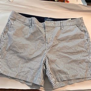 Old Navy Everyday Shorts size 12